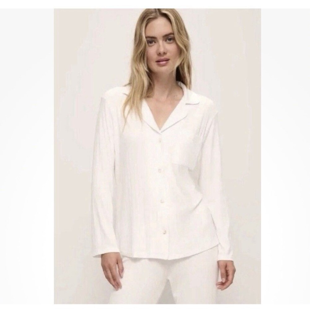 EBERJEY Gisele  Long PJ Top Button Up Cream Ivory w Blue Trim Size M NWT